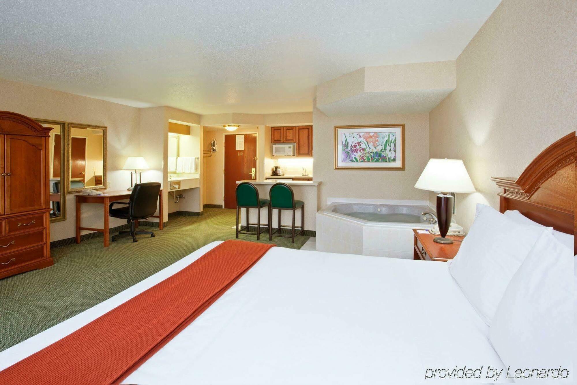 Hotel Express Pittsburgh-bridgeville By Ihg 2*