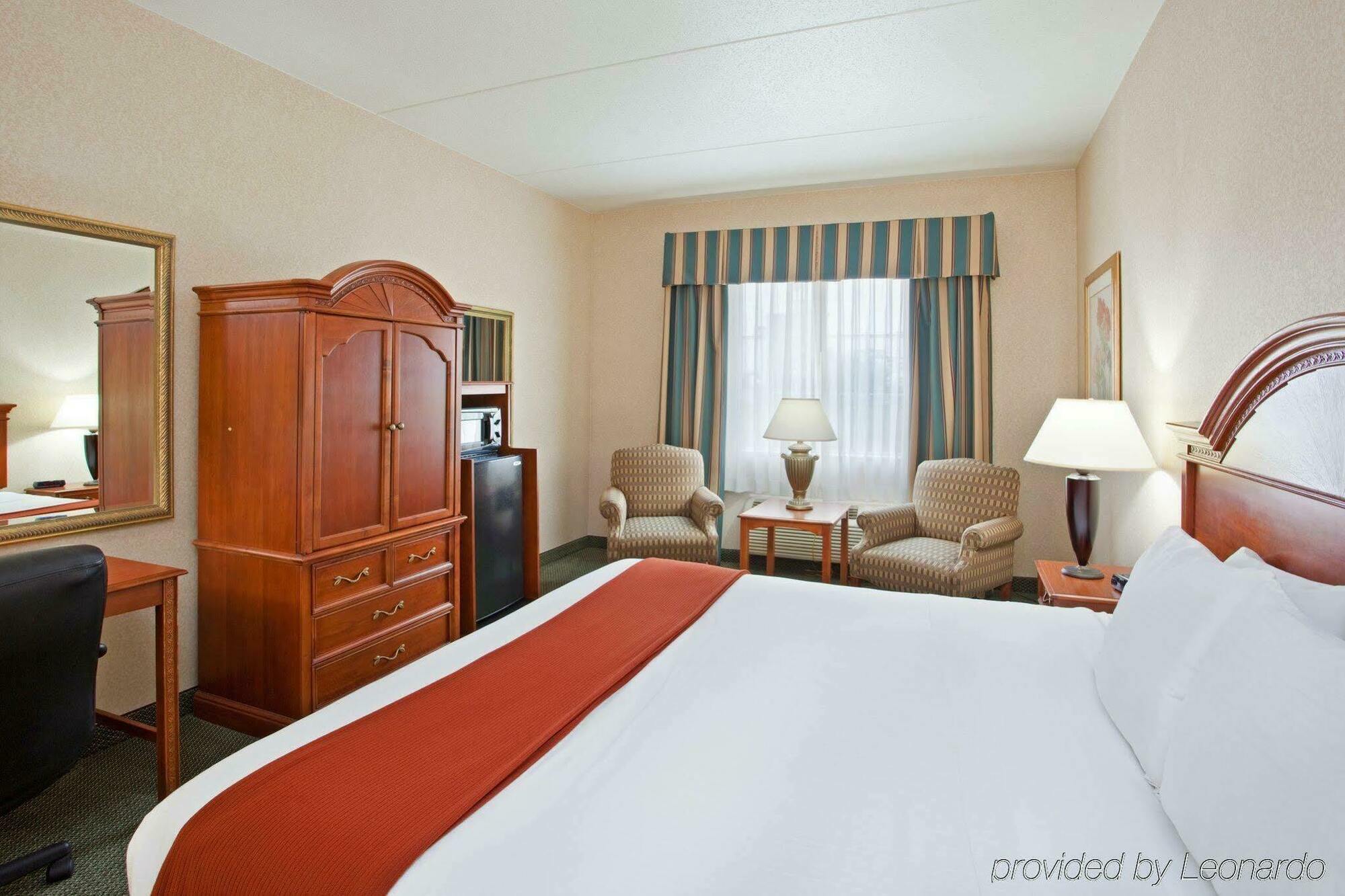 Express Pittsburgh-bridgeville By Ihg Bridgeville